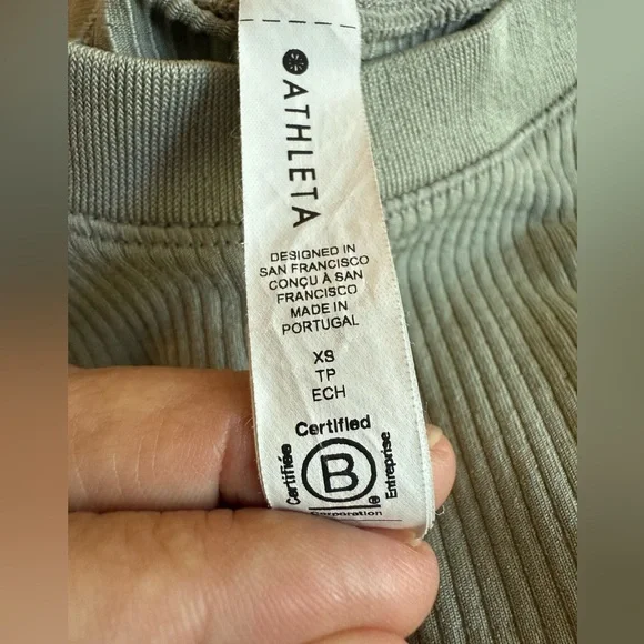 Athleta Renew Tank seamless ribbed Light Green - Picture 3 of 6